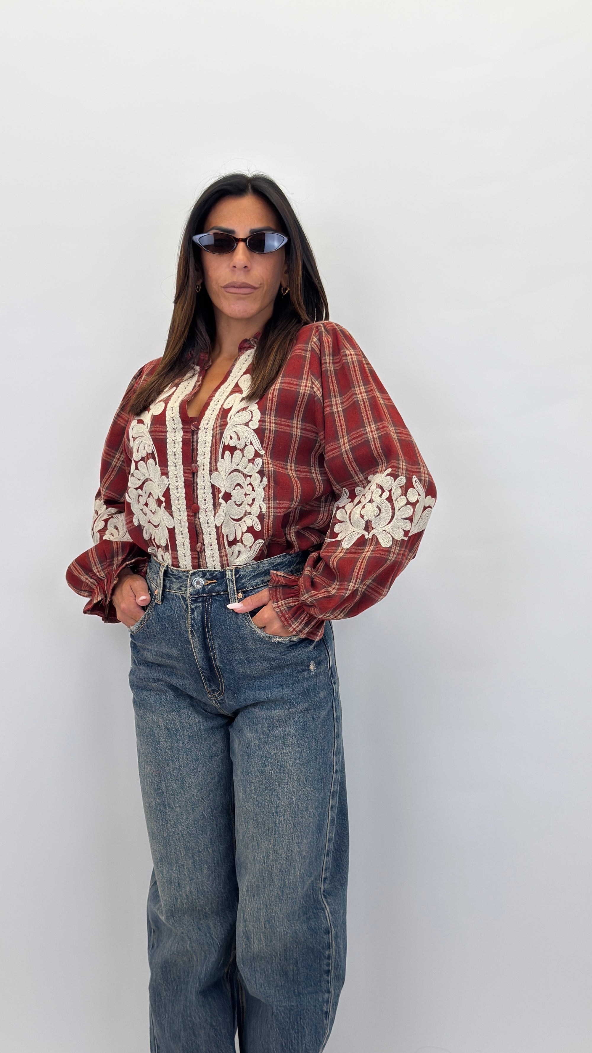 Camicia tartan con ricami
