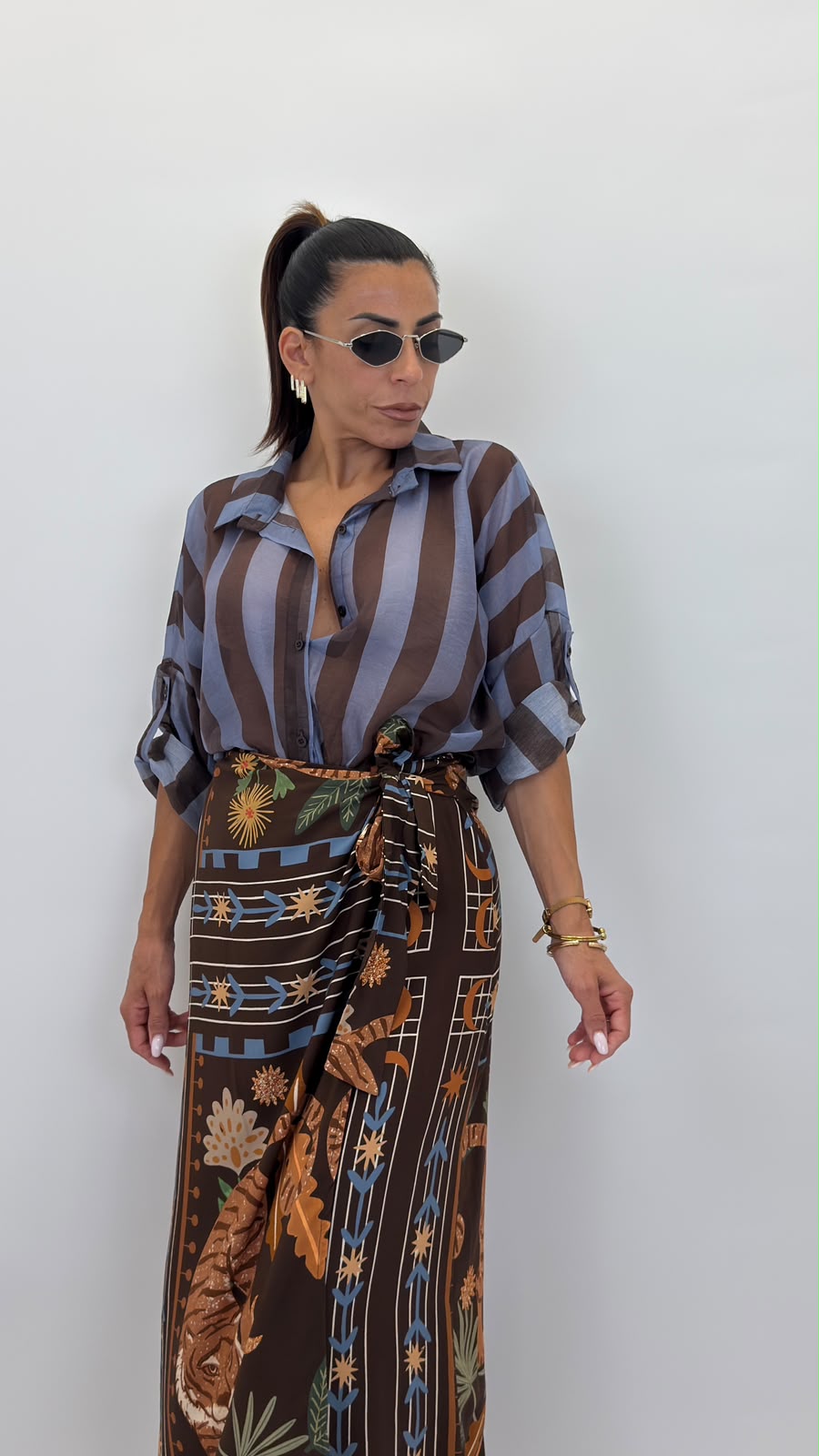 Camicia colletto con bottone celeste/marrone