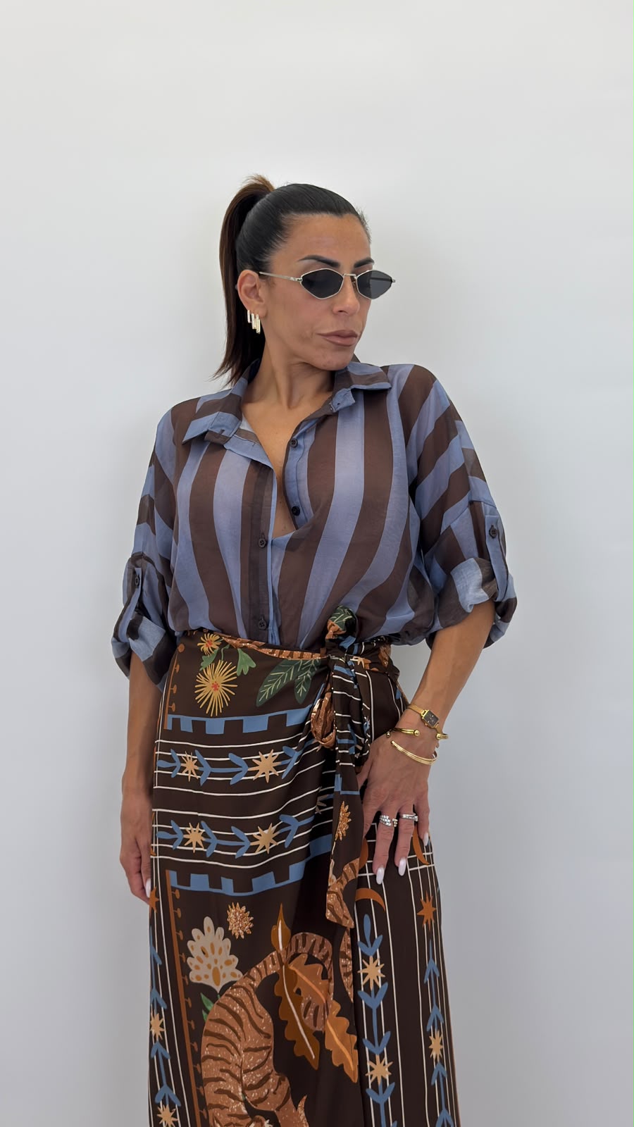 Camicia colletto con bottone celeste/marrone