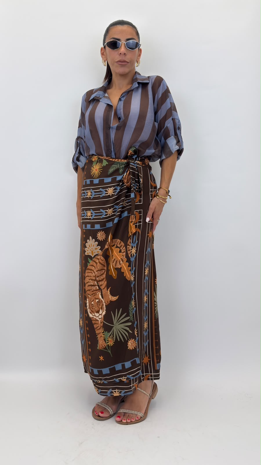 Camicia colletto con bottone celeste/marrone